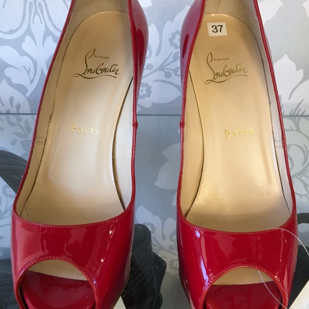 CHRISTIAN LOUBOUTIN Red Hyper Prive Patent Leather - Picture 2 of 8